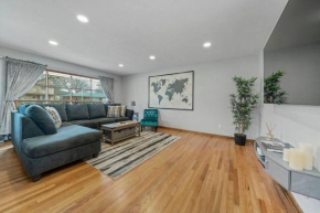 Beautiful home with 5 huge bedrooms